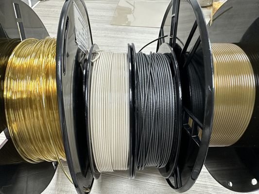 Buen precio 1Filamento de impresión 3D de.75mm en color ámbar de resina PEI con módulo de tensión alto de 3850Mpa en línea